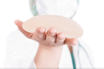 Mamoplastia: Quais São os Riscos e Como Evitá-los?